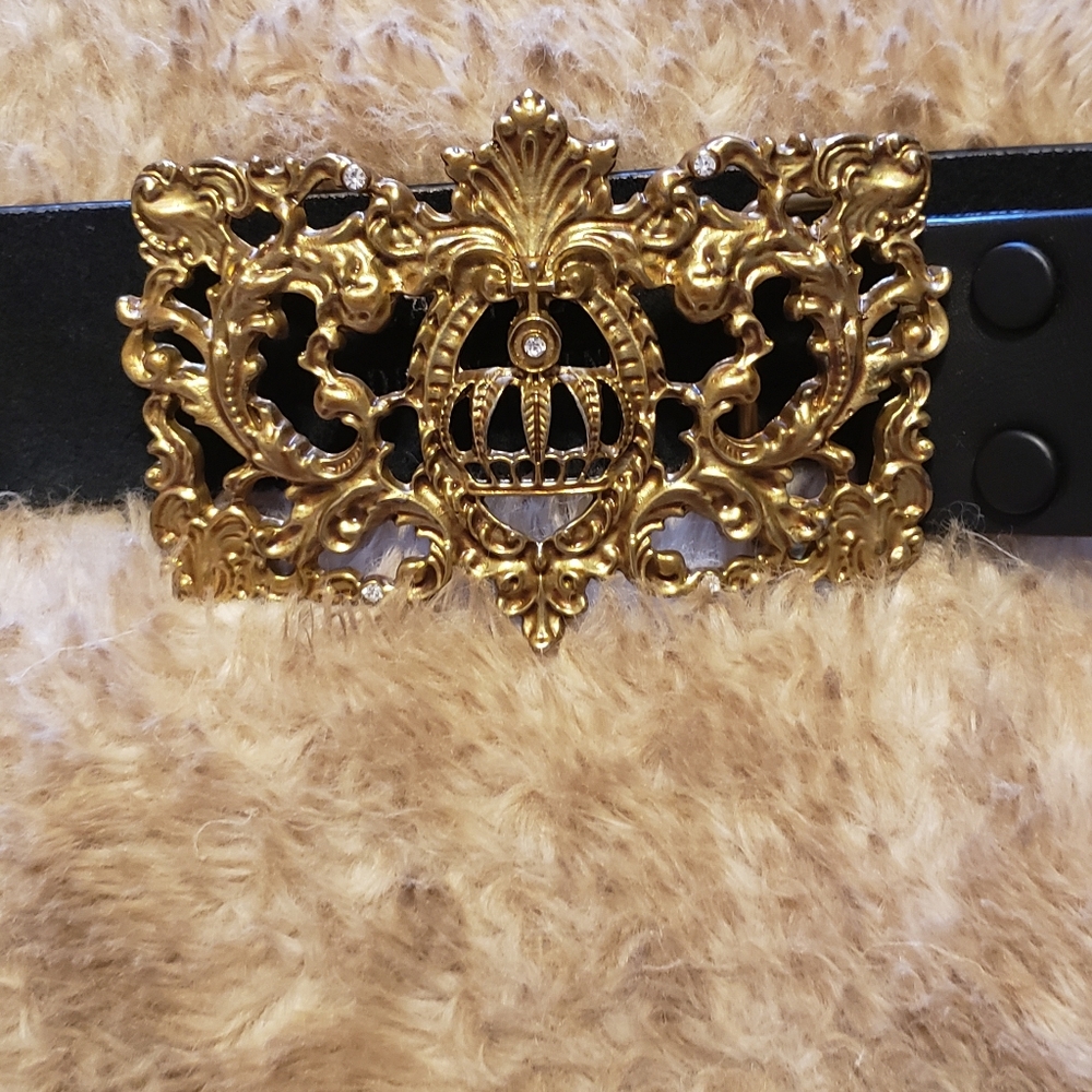 Women Black leather Crown belt